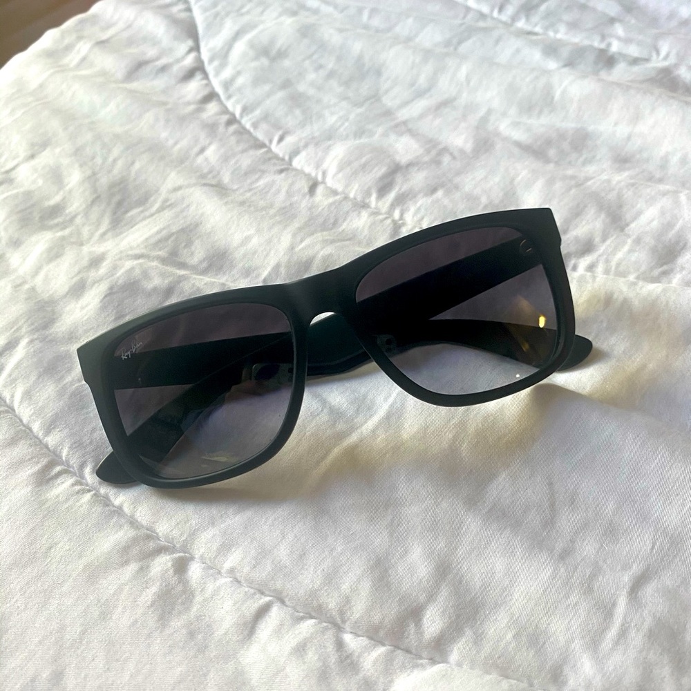 Ray Ban Justin Sunglasses